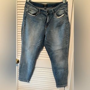 Judy Blue Slim Fit jeans